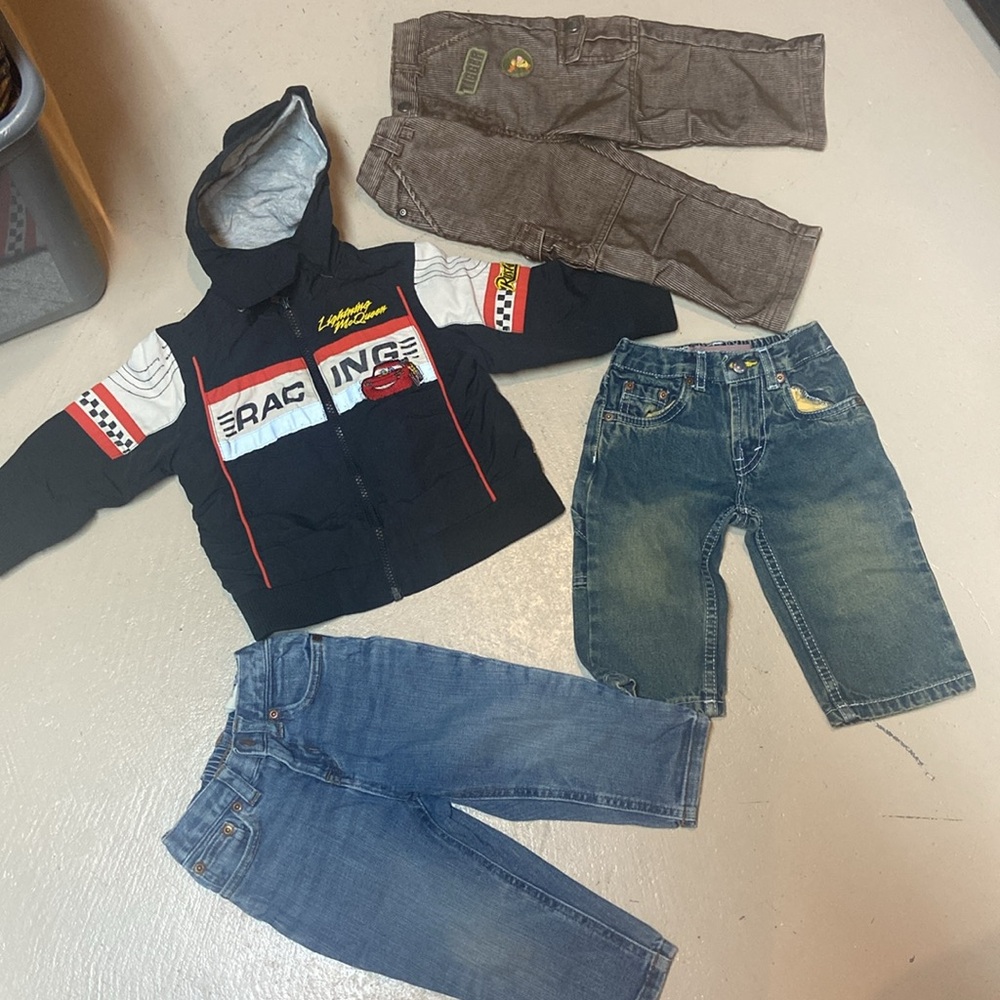Lot Bundle of Boys Clothes 12-2T jeans shoes